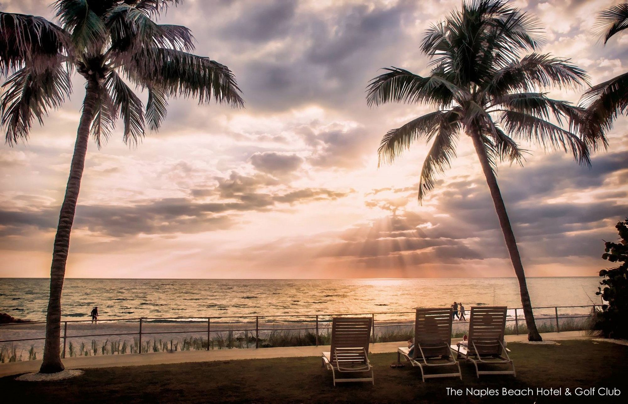 Naples Beach Hotel And Golf Club Экстерьер фото